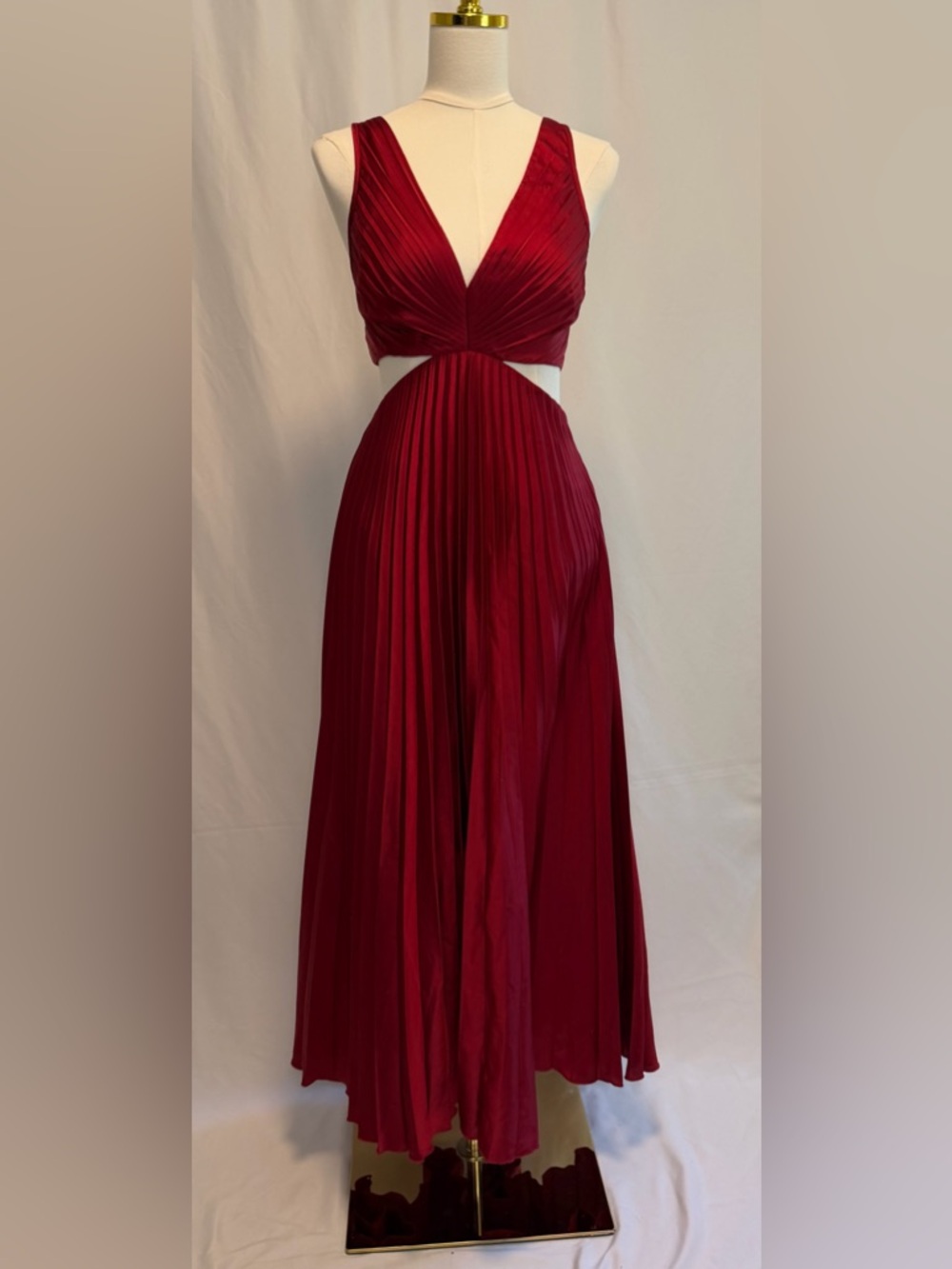 Abercrombie & Fitch Giselle Red Maxi Dress Cut Out Pleated Romantic Elegence